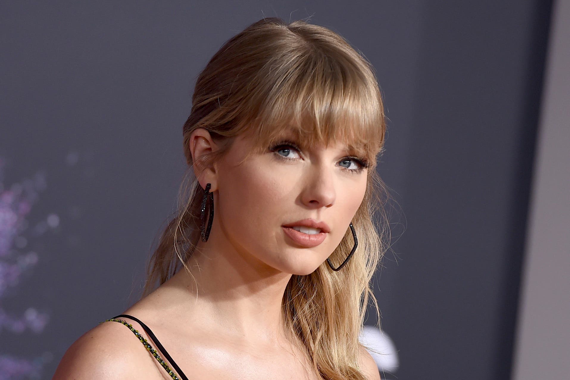 Taylor Swift Shares Re Recorded Version Of Love Story Barry And District News